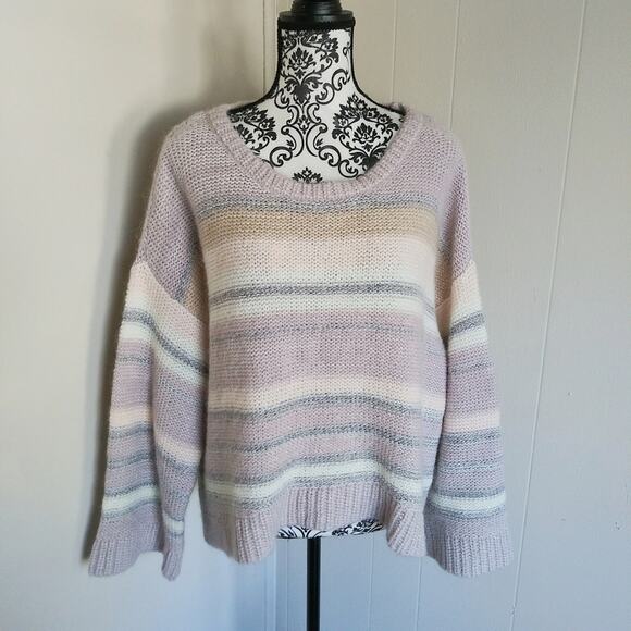 Victoria's Secret Sweaters - Victorias Secret Oversized Knit Bell Sleeve Sweater